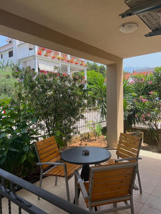 Apartmani Bekonja Tivat Kültér fotó