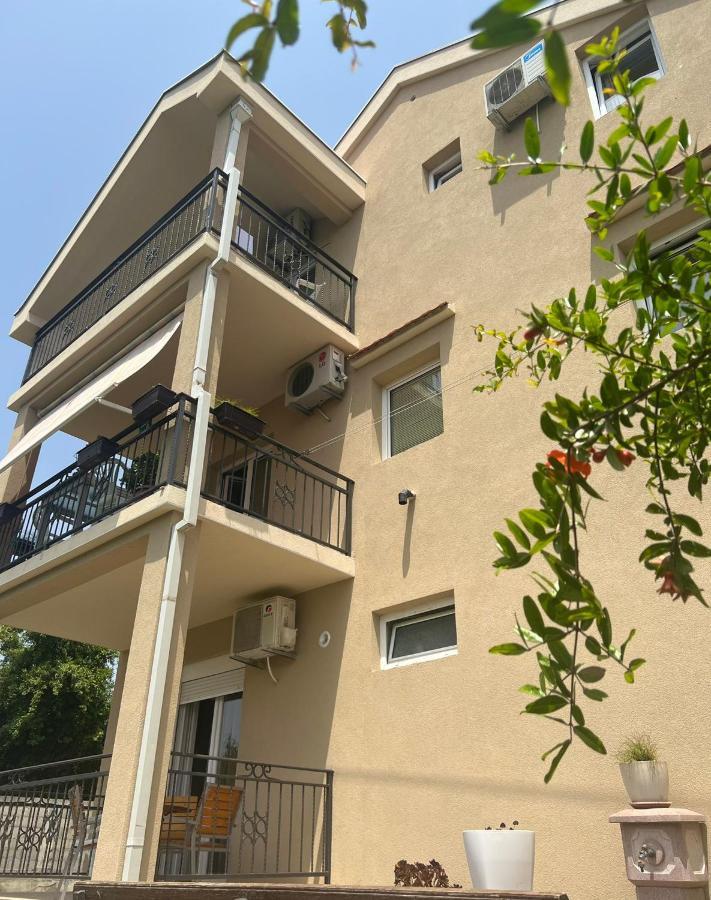 Apartmani Bekonja Tivat Kültér fotó